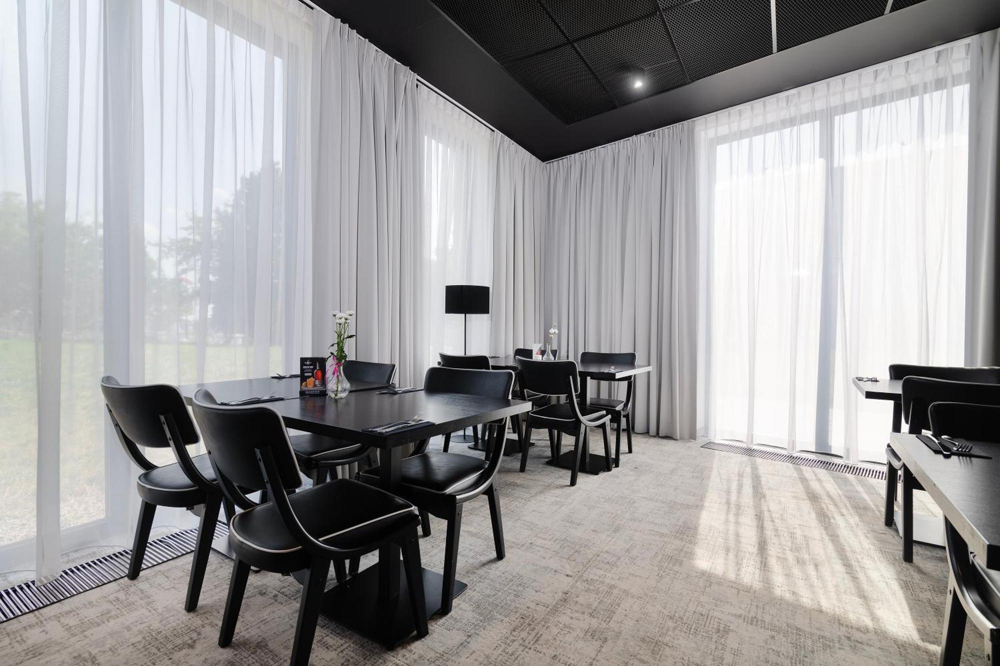Focus Hotel Premium 루블린 외부 사진