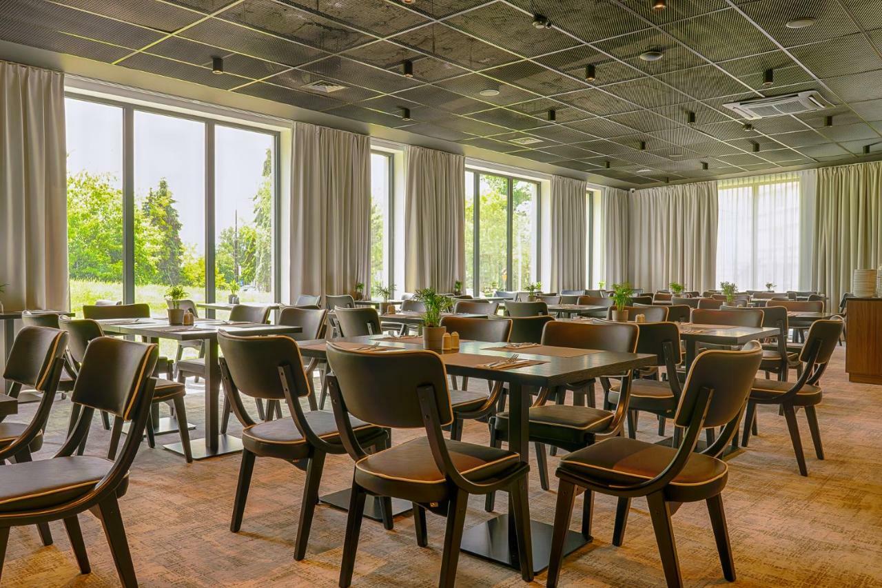 Focus Hotel Premium 루블린 외부 사진
